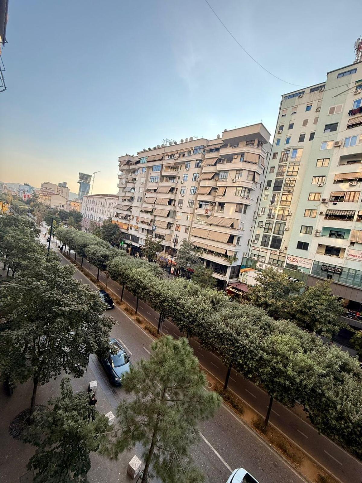 Nest&Rest Studios Tirana Esterno foto