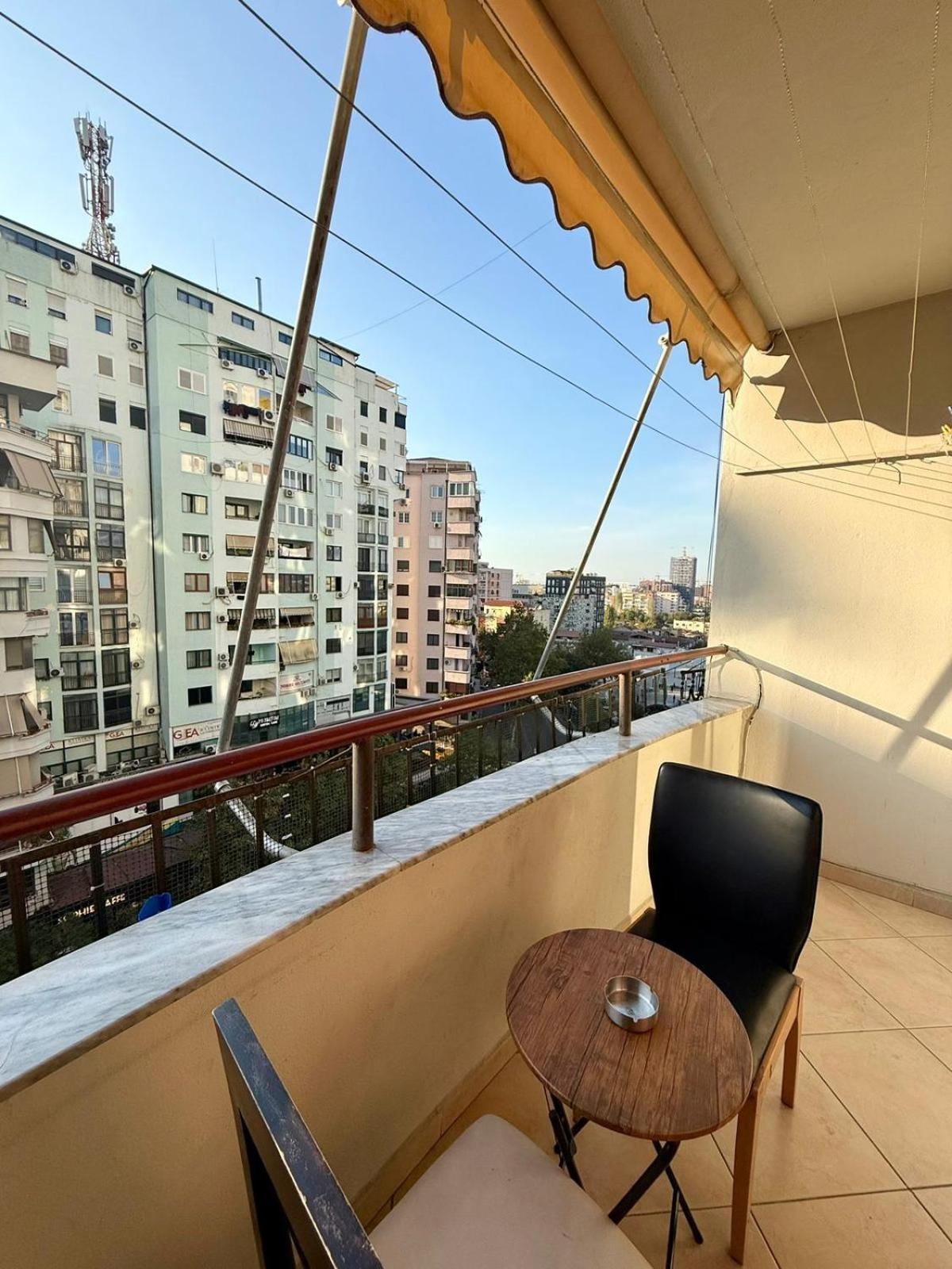 Nest&Rest Studios Tirana Esterno foto